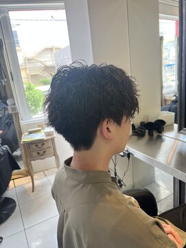 アイズ 海老名(AIZU) ツイストスパイラルパーマ　スパイラルパーマ　ツイストパーマ