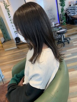 ヘアースパリゾート リアン 燕三条店(Lien) ダークグレー_