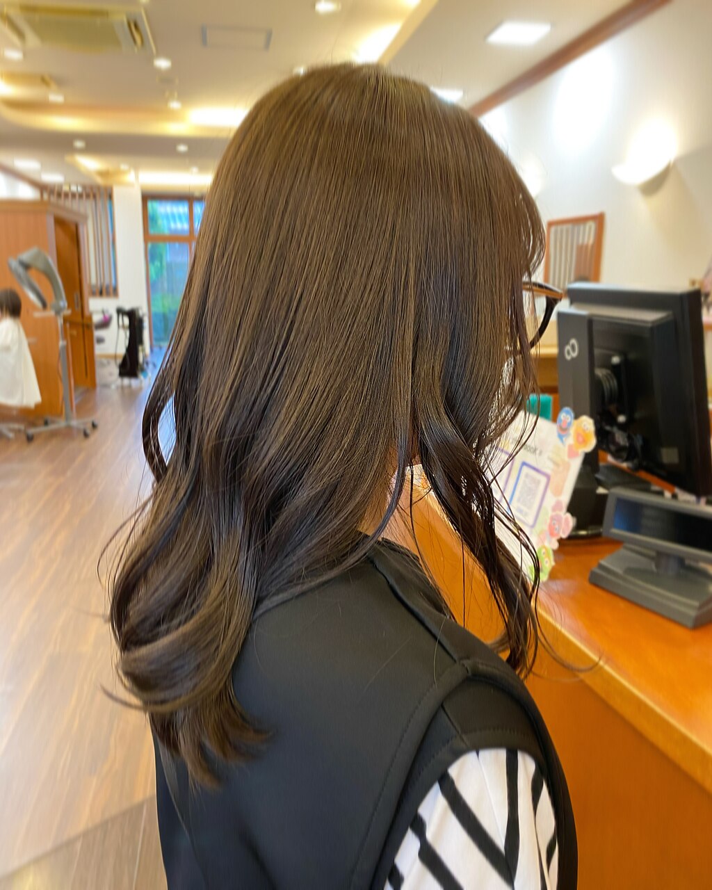 ツヤ髪カラー×潤うトリートメント\8,910〜