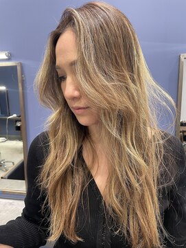 レオニード 表参道(LEONID) ハイライト　バレイヤージュ　ロング