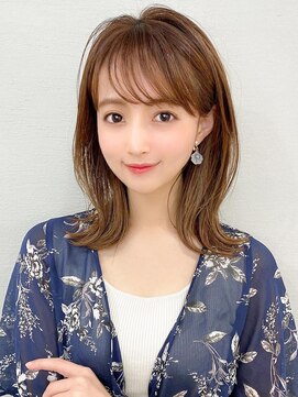 ラルユー 金山(LallYou) 2wayバングでイメチェン！顔まわりレイヤーくびれヘアが人気