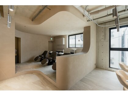 ウィルミナス(WILLLUMINOUS)の写真