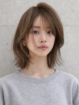 ブラウンカラー