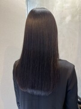 ティティアンバイイザ(titian by IZA) 〇髪質改善ストレートツヤ髪顔周りレイヤー