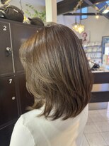 コレットヘア(Colette hair)&nbsp;Ren【重たく見せない、上品レイヤーカット】