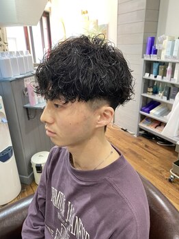 レアヘアー(lea hair)の写真/再現性の高いメンズパーマで毎朝のスタイリングも楽に♪パーマで失敗経験のある方も納得の仕上がりに☆