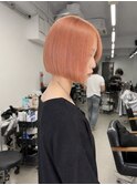 【傷ませないブリーチ】ペールオレンジ×切りっぱなしボブ