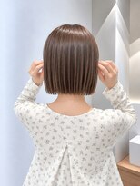 フォト 新宿三丁目(foto) 髪質改善縮毛矯正地毛風ストレート切りっぱなしボブ