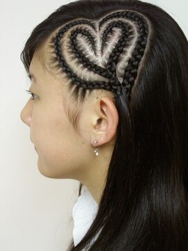 エクステ専門店ミキ 横浜店(MIKI) コーンロウ　 ★ 　ハート型