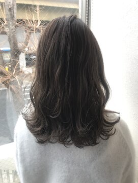 ルシア 東三国店(hair and make lucia) ゆるふわミディアム×エモグレージュ