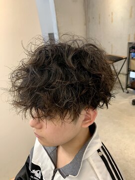 サンタウン(SUN TOWN) TEPPEI  Men'sスタイル ～ツイストスパイラルパーマ～