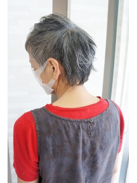 ムゥフ ヘアーアンドアイラッシュ(mouf hair&eyelash) 【60・70代】クールショート