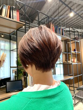 ユリイカビヨウシツ ショートレイヤー