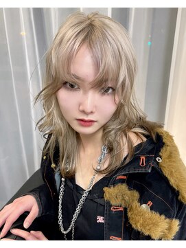 イコ(.ico) ホワイトベージュ×ブラウン