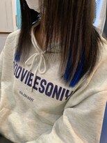 美容室 ダン エクセルシア(Dan)&nbsp;ブルー&シルバーがステキなミディアムロング★巻き髪アレンジも