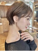 大人ショートヘアショートボブ耳掛け丸みショート30代40代50代