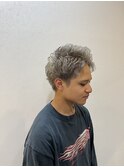 グレージュスパイキーショート