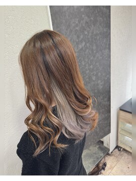 アジールヘア 所沢プロペ通り店(agir hair) インナーシルバー×アッシュベージュブリーチ小顔ワンレン所沢