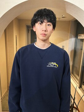 ユヌ(Une) Kotaro リラックスシャドウパーマ