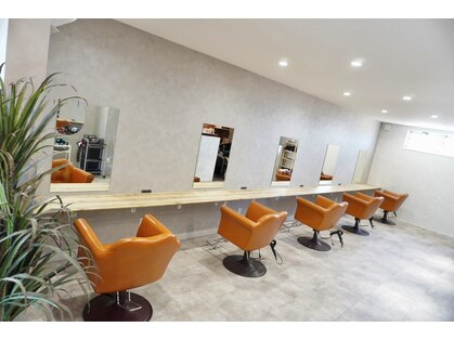 アネラヘアーデザイン(anela hair design)の写真