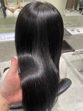 リー 甲子園(Lee) 艶髪 / momo