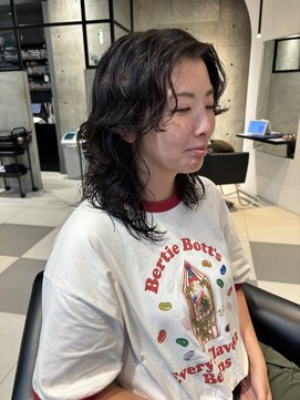 イワイナゴヤ(i i -IWAI NAGOYA-) 【大人レイヤーパーマ】伊藤ようこ