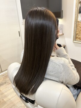 ブリエ(BRiLLER) 髪質改善カラー『グレージュ』