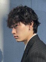 ノイ(noi) センターパートニュアンスパーマ刈り上げツーブロックメンズヘア