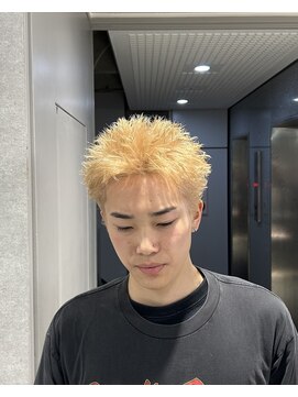 ブラック 渋谷 2nd(BLUCK) ハイトーンスパイキーショート