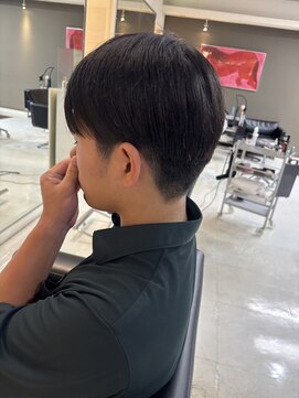 シャンプーボーイエイムス(SHAMPOO BOY aims) 高校生メンズカット