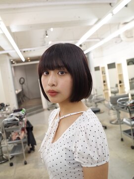 ヒュー 広島(HEW) 王道かわいいボブ