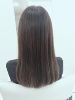 ニューカマー バイ ヘッドライト シブヤ(NEW COMER by HEADLIGHT shibuya)&nbsp;艶髪ストレート