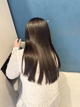 ノイス(noyce) ヘーゼルカラー透け感艶カラーアッシュグレーダメージレス