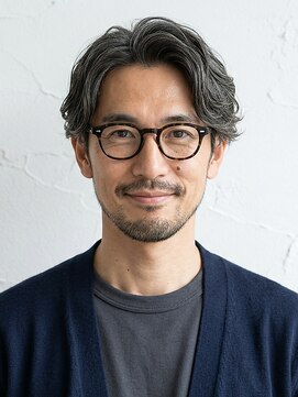 と和×美髪クリニック 巣鴨店 【都会派】洗練されたセンターパート×波巻パーマ