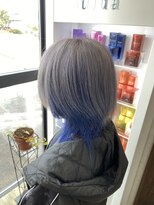 ウルスヘアー(ulus hair)&nbsp;シルバー×ブルー　アンブレラカラー