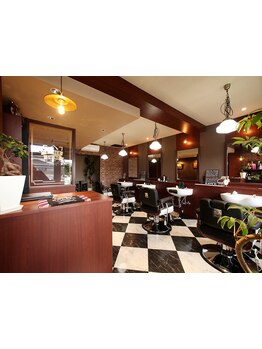 【防府/コスモス桑山店すぐ】朝8時から営業★ベテランスタイリストによる本物の技術で進化し続ける自分に―