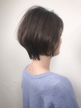 ウィロー(WILLOW) 【WILLOW】短すぎないショートボブ(井下貴史)