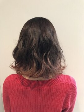 ビューティトリートメントサロン コンフォルタ(Beauty treatment salon ComfortA) デザインカラー インナーブリーチ