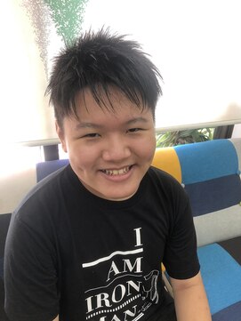 カットスペースウィッチ(Cut Space WITCH) 学生カット