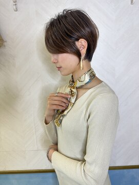 ロンド ストラーダ 心斎橋(Lond strada) ショート×ハイライト白髪ぼかし×シルキーベージュ[心斎橋]