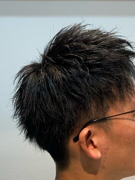 クローバー(CLOVER) 心斎橋　小林広明　ショート　ベリーショート