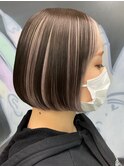 【デザインカラー】綺麗なラインのボブ×高めインナーカラー