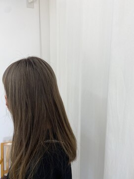 イケハ(IKEHA) ロング×グレージュ