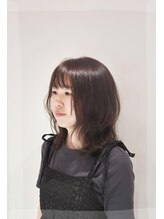 ヘアーロウェ(Hair RoWe) RoWe　大人セミロングヘア－
