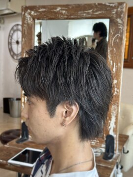 ロストシティ 横浜(LOST CITY) 【ツーブロックウルフ アップハング束感ショート】