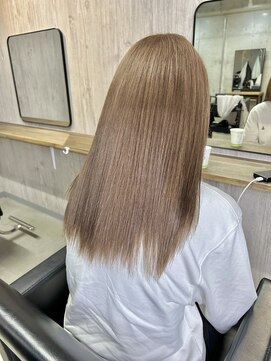 ラフィット 香椎(lafit) ミルクティーベージュ透明感カラー艶カラハイトーンケアブリーチ