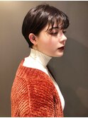 丸みショート　シースルーバング　前髪