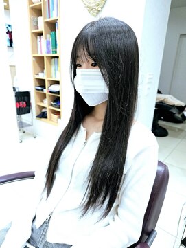 メタ(META) ★長さではなくて扱いやすいように毛量の調整カット♪