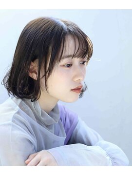 ヘアーアンドメイク エイダ(hair&make eida) 暗めカラー/ グランマッシュ/ デザインカラー【神保町/竹橋】