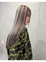 レオクマ(REOKUMA)&nbsp;デザインカラー/ハイライト/セクションカラー/ブリーチ